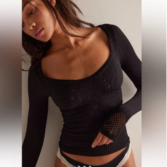 Free People Tops - Free People Dynamic Duo Long Sleeve Ribbed Scoop Neck Top Black XS/S